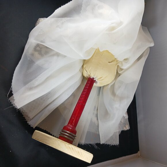 Vintage Primitive Style Artisan Doll Christmas Ornament - Picture 5 of 8